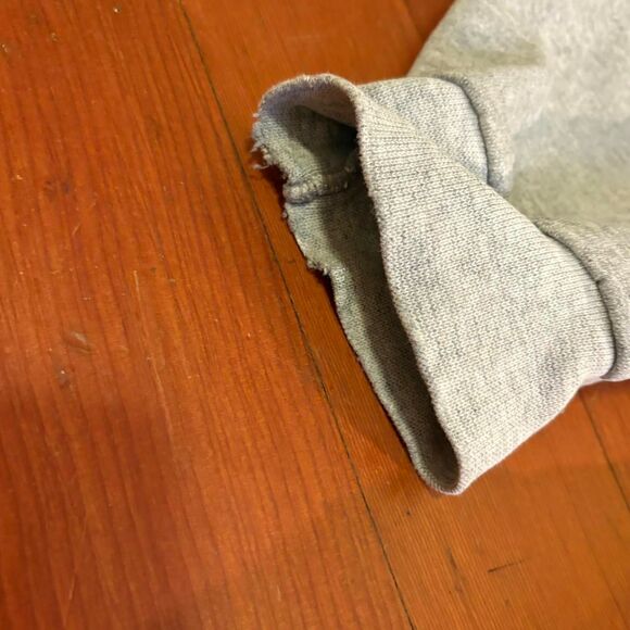 Vintage Men's Crewneck Grey Sweatshirt Size S/M - Picture 6 of 6